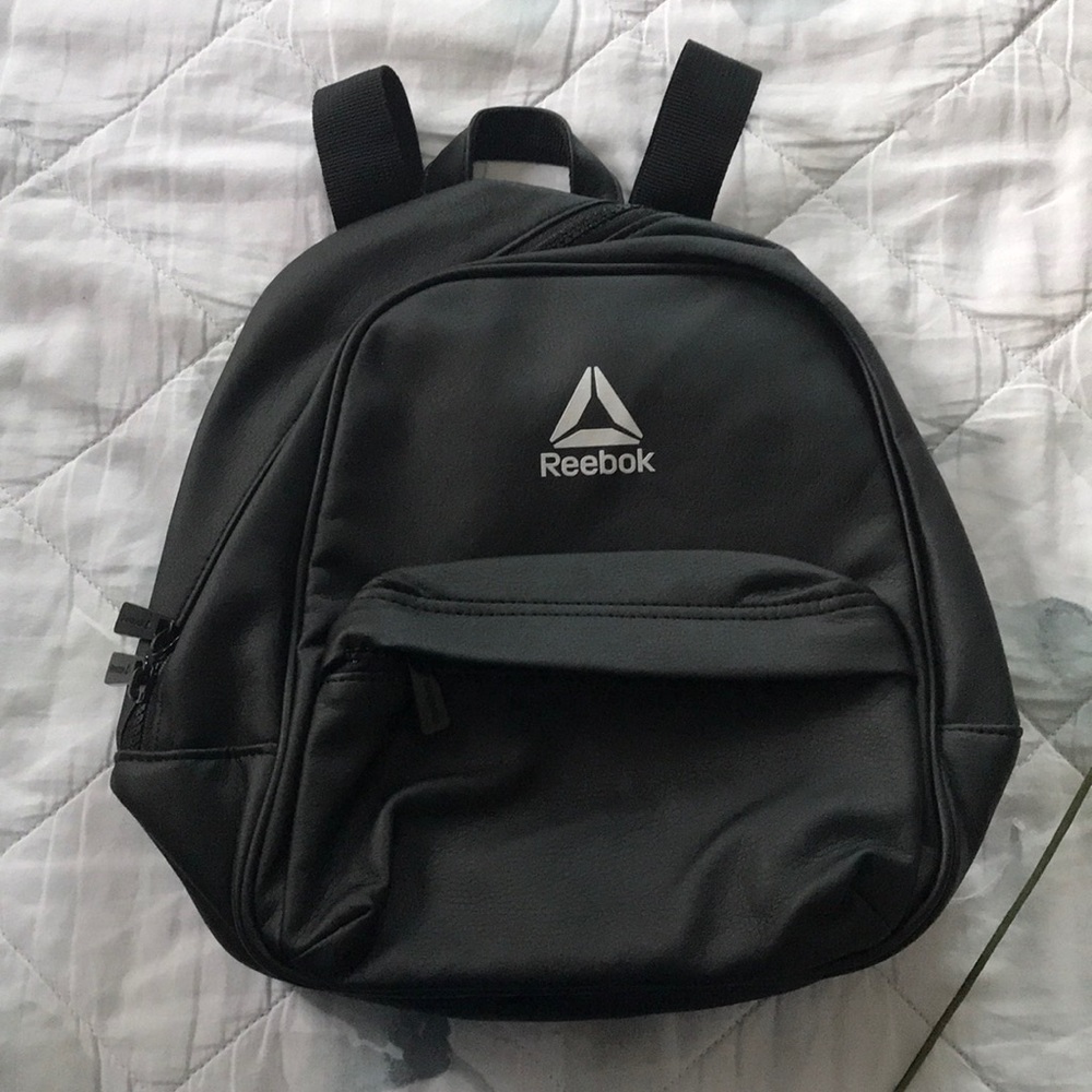 Reebok backpack 🎒